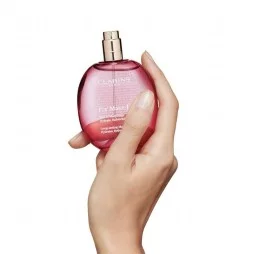 Clarins fix' make-up