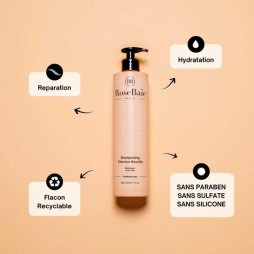 Rose baie shampoing cheveux bouclés