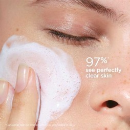 Clarins doux nettoyant moussant apaisant Clarins doux nettoyant moussant apaisant