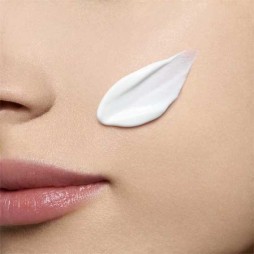 Clarins hydra essentiel fluide fondant désaltérant spf15