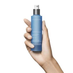Clarins hydra essentiel fluide fondant désaltérant spf15