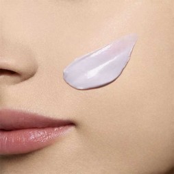 Clarins nutri lumière revive crème jour embellissante revitalisante anti-âge