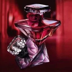 Lancôme la nuit trésor rouge drama eau de parfum intense