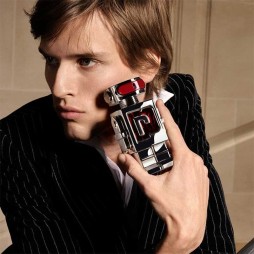 Rabanne phantom in red parfum elixir